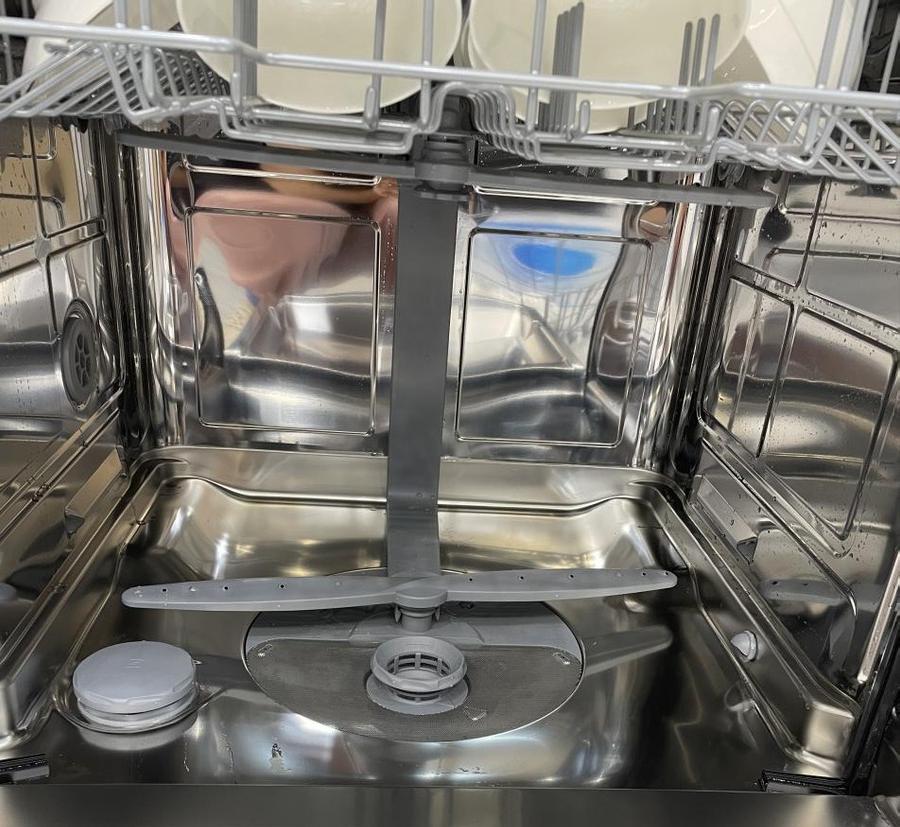 想洗锅要买多大的洗碗机,想要厨房干净选对锅真的很重要