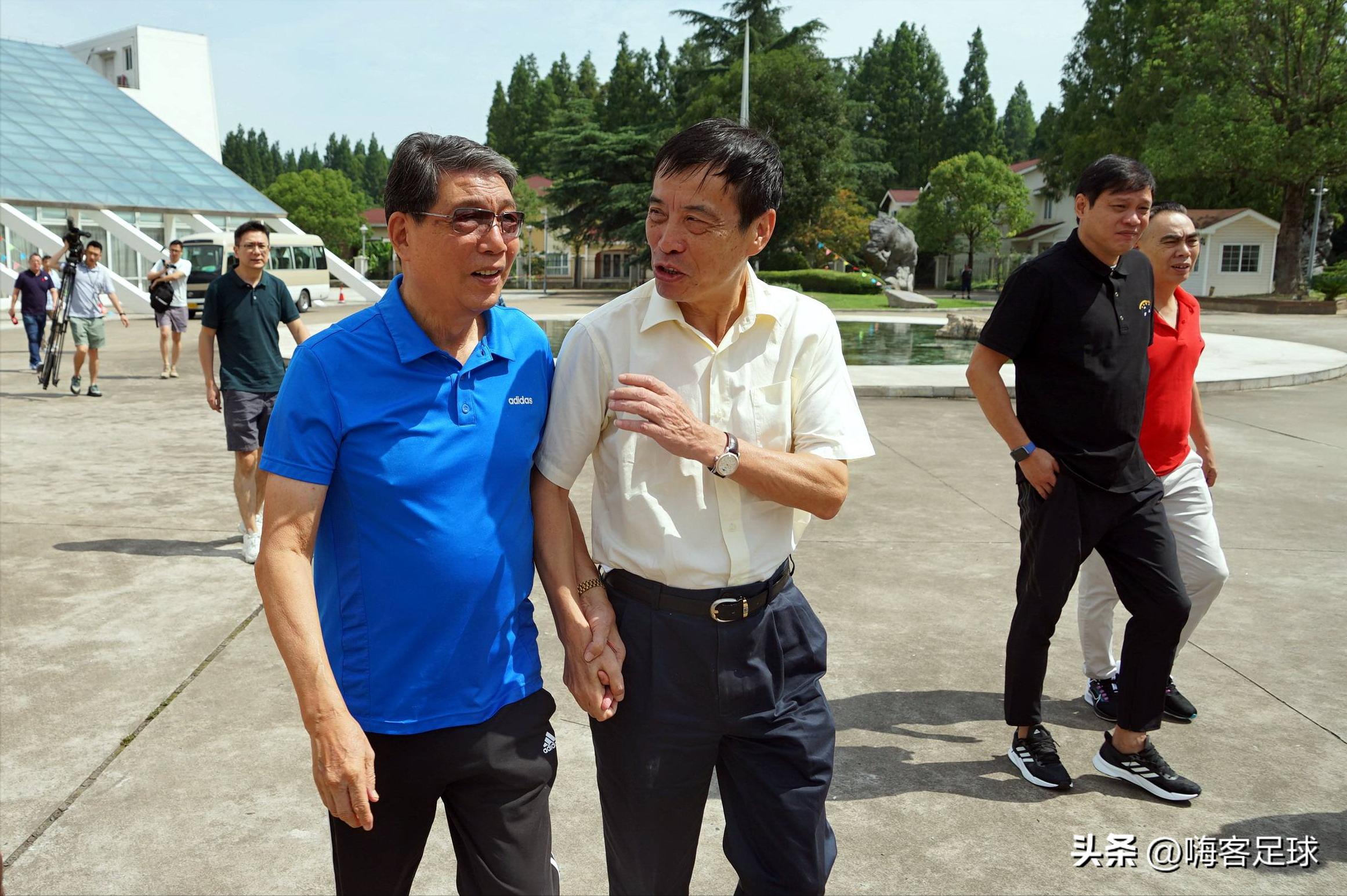 拒趟浑水？中国足球教父徐根宝：我有能力，但当不了足协主席！