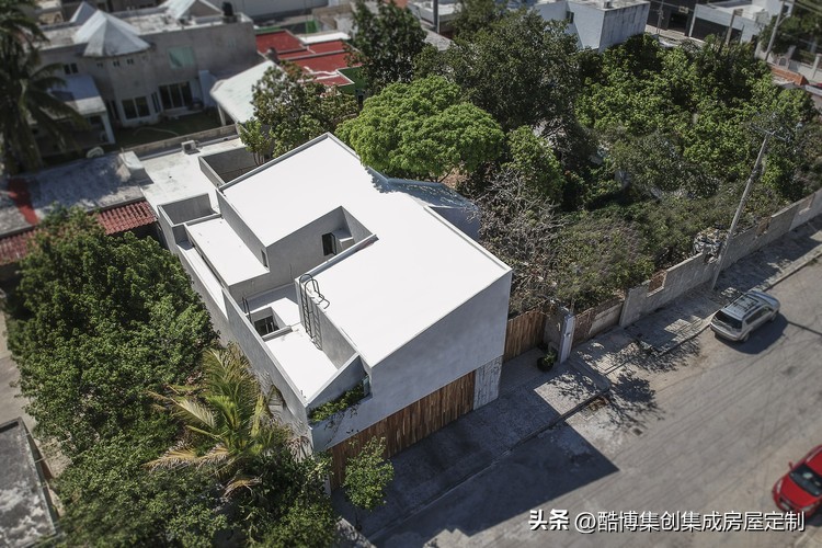 两坡脊屋顶别墅,luxuryvilla湖景6居泳池别墅