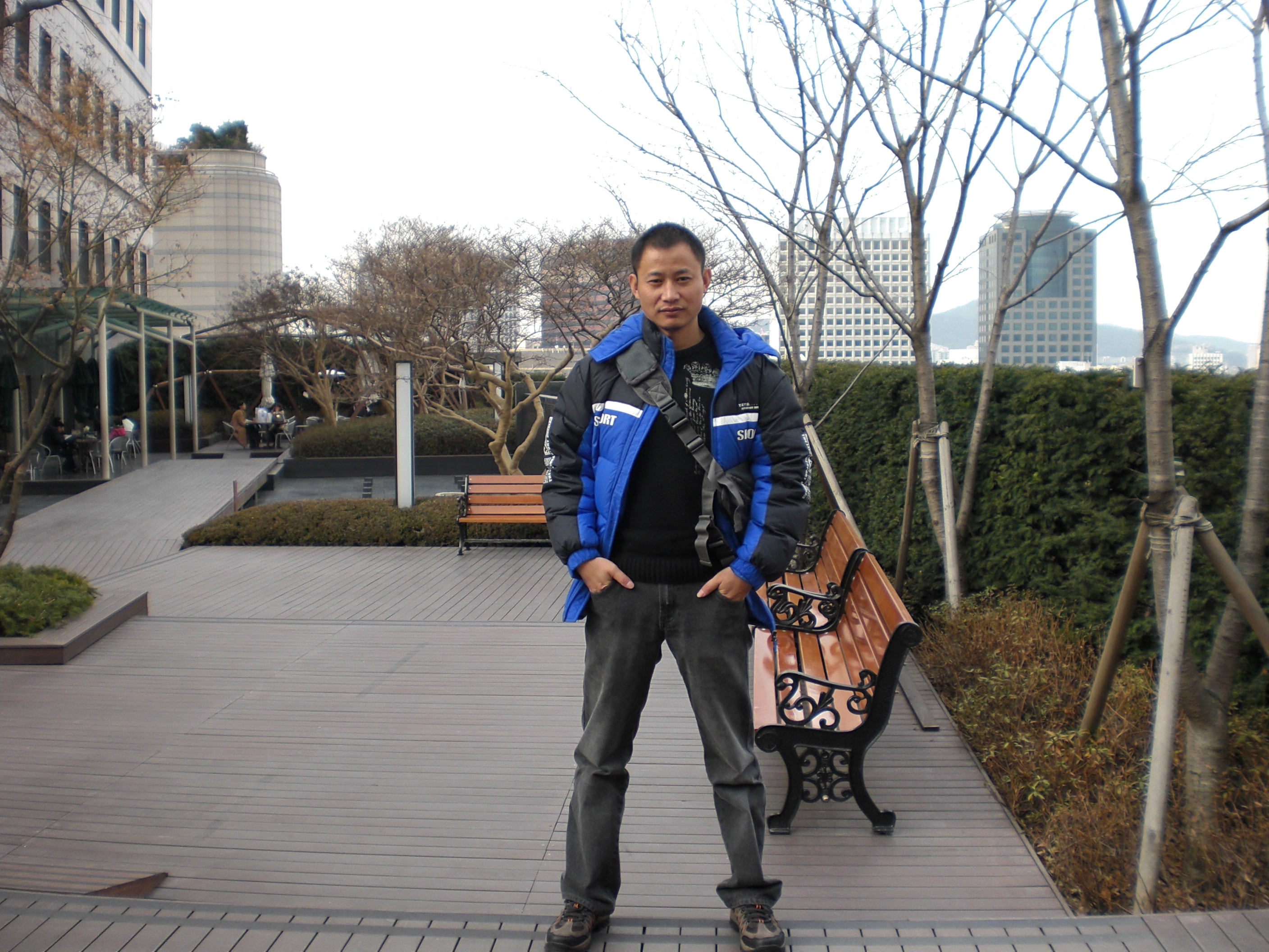 今日随笔我以真诚奉献您的收获就是我的收获