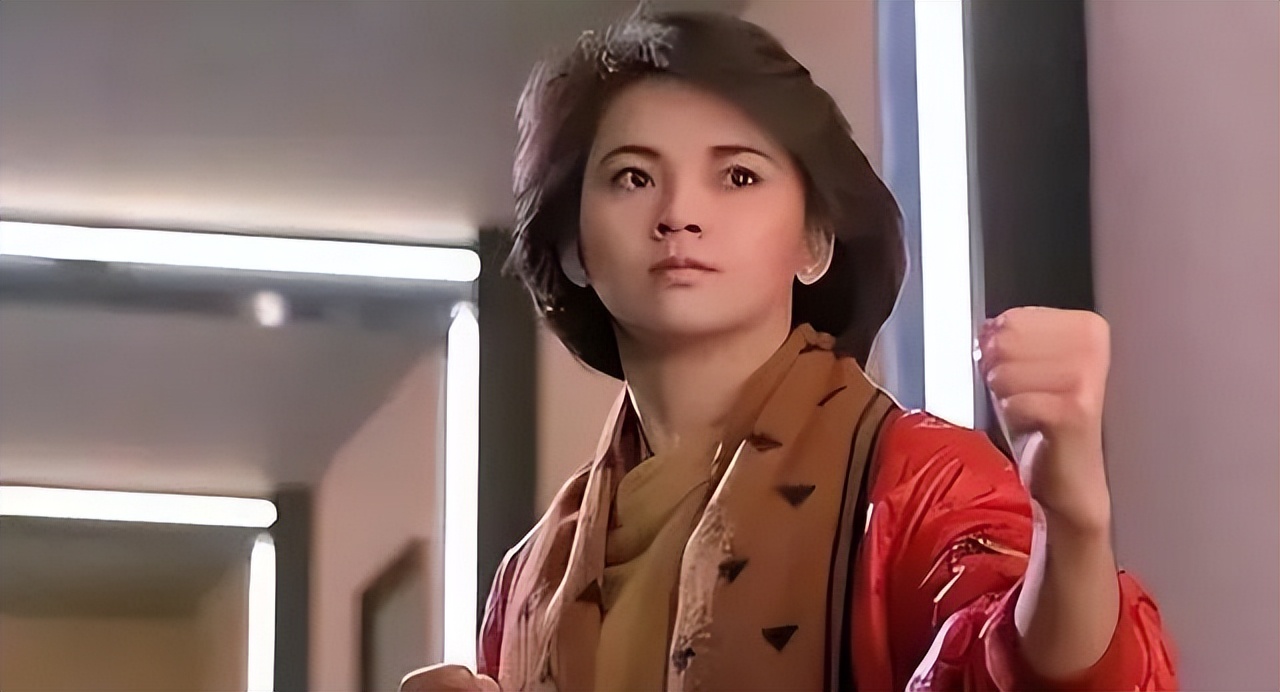 坚决不动刀不整容，年过60岁依然优雅美丽的女星，我只服这10位