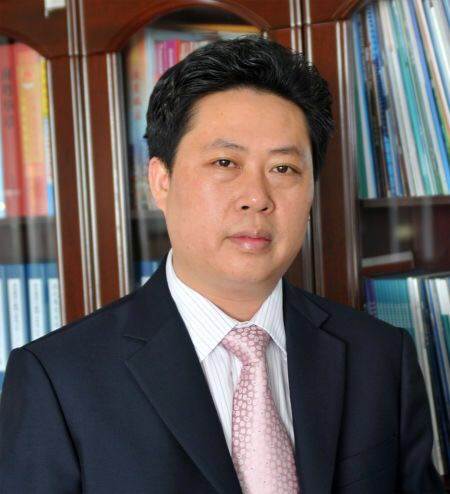 穷小子在工地,穷小子打拼13年成富豪