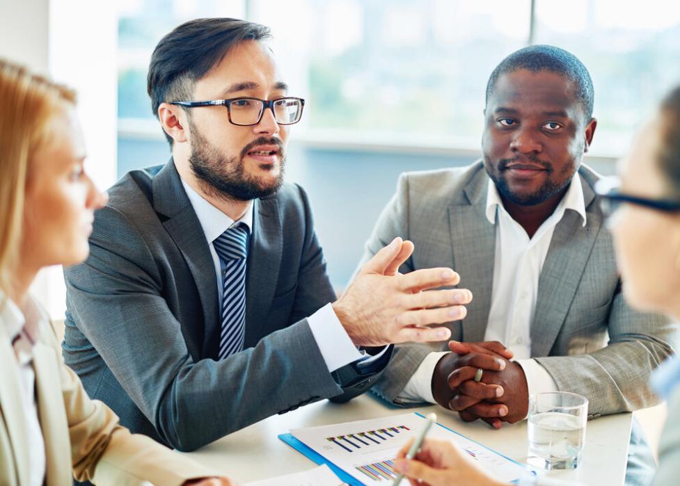 will后面要跟动词原形吗,will后面跟动词什么形式