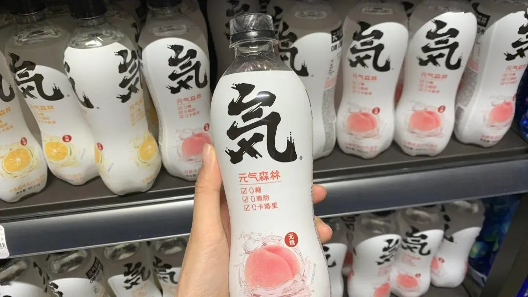 携程宣布：每生一个孩子发5万；新车开卖，何小鹏放话……