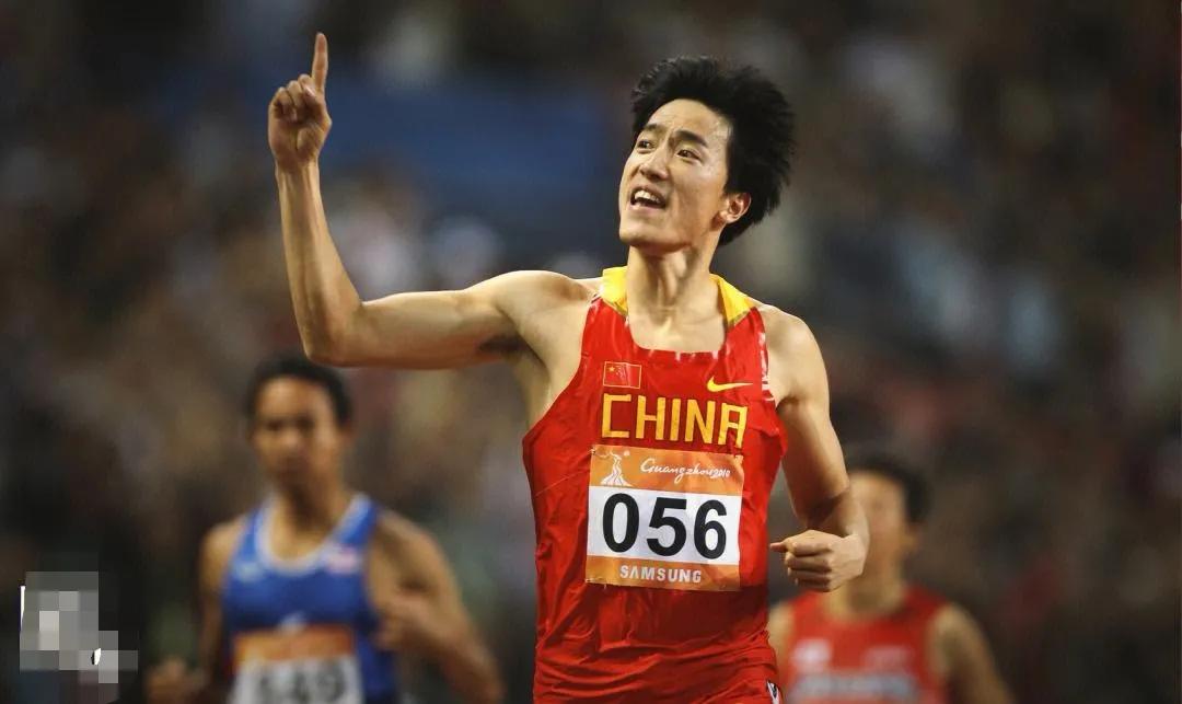 励志人物刘翔故事,刘翔民族英雄