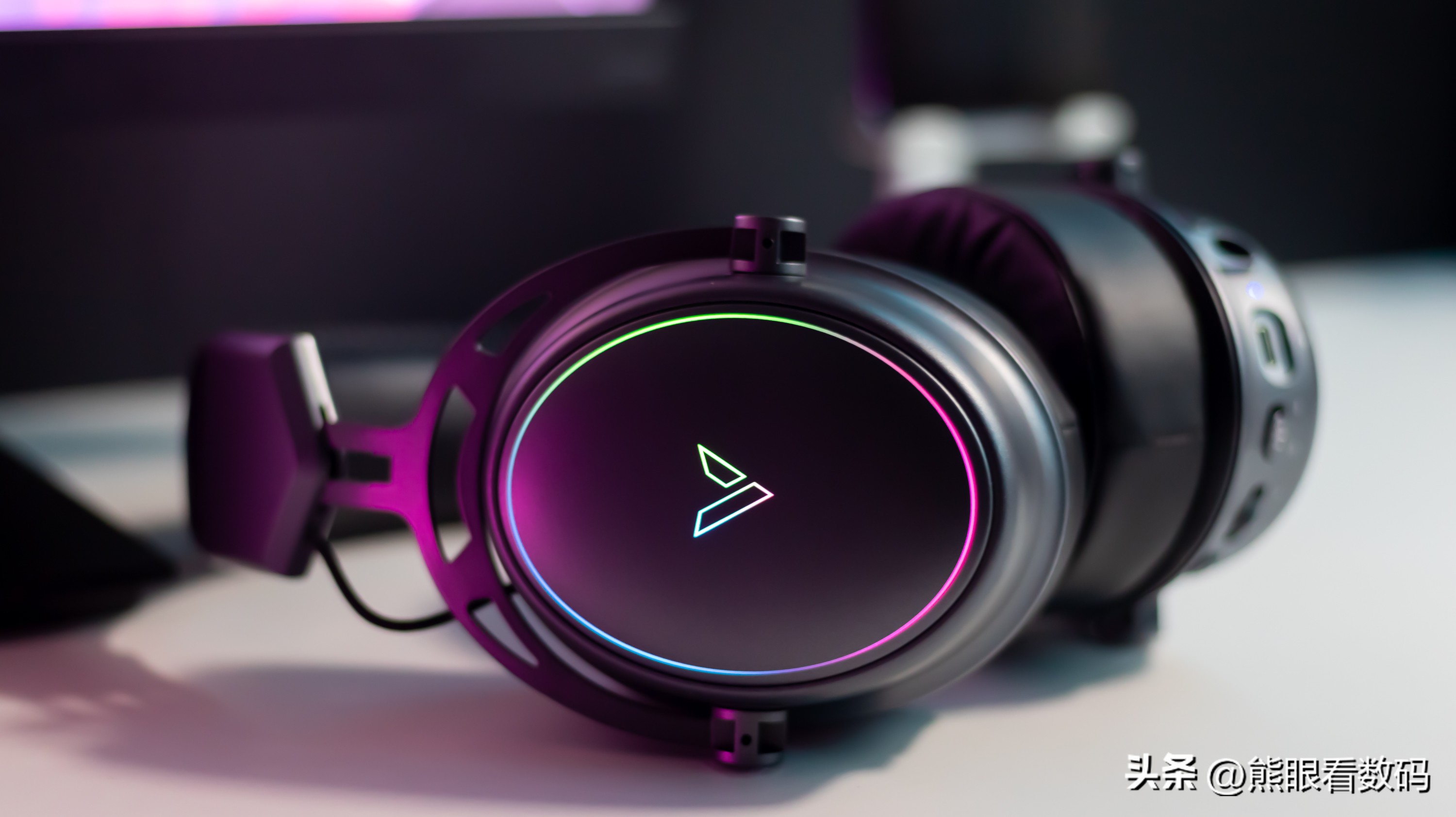 雷柏vh800适合苹果手机游戏吗,雷柏耳机vh800