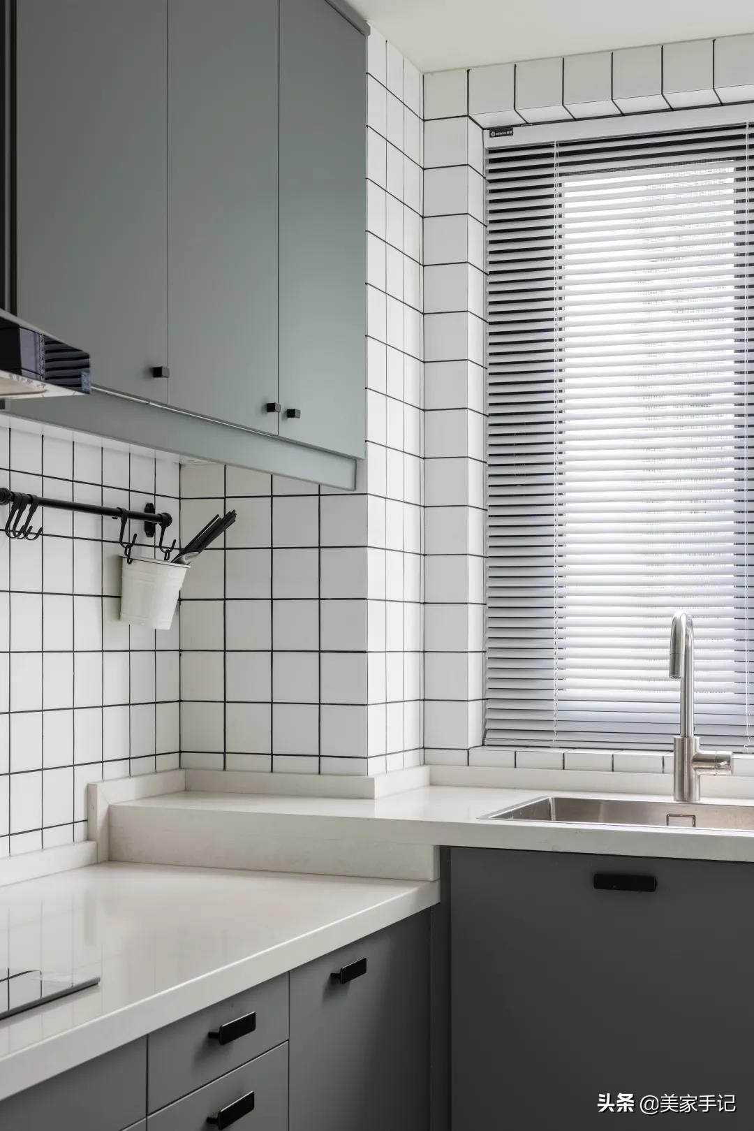 成都164㎡的小屋火了，仅凭一个玄关就圈粉无数，家居氛围太棒了