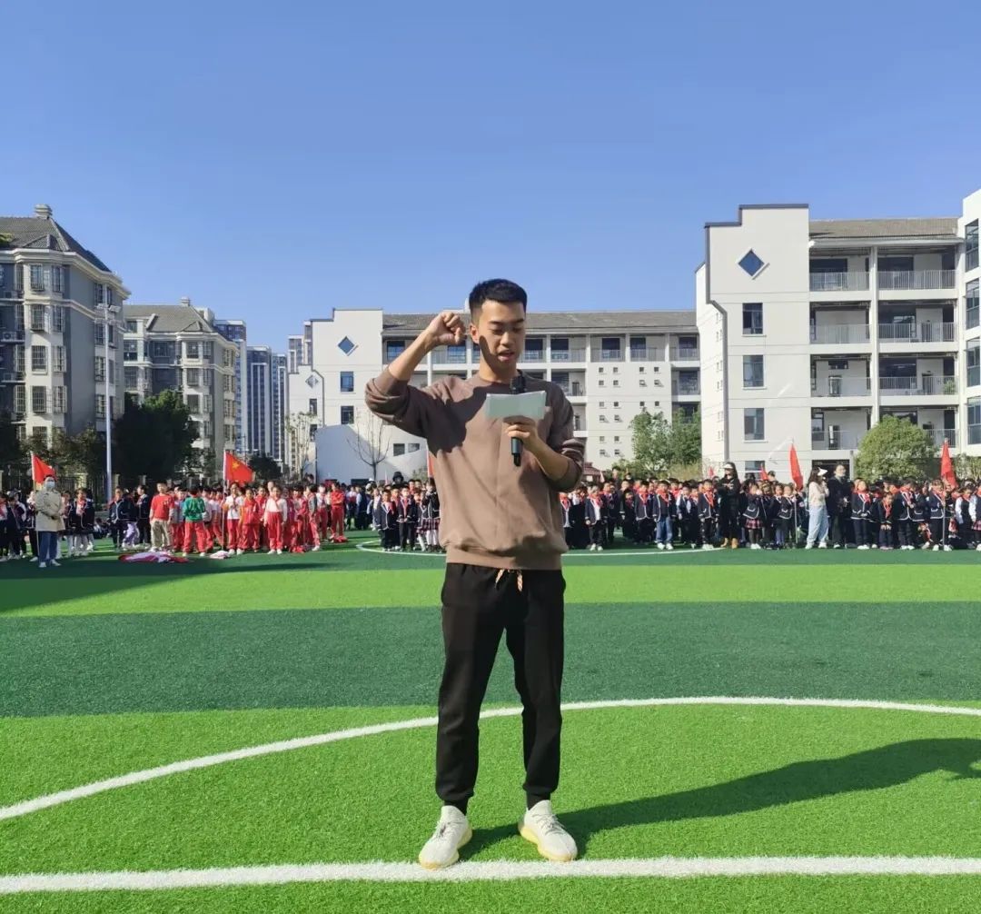 合肥市逍遥津小学足球队,合肥市莲花小学足球联赛