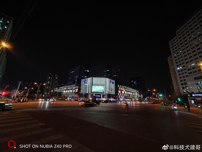 鍔瘮浜歾40pro闀跨劍鎷嶆憚鏁堟灉,鍔瘮浜歾40pro鎷嶇収姘村钩