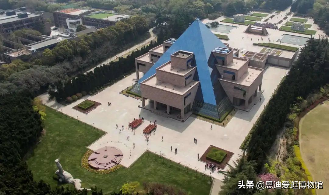 龙华烈士纪念馆简介,上海龙华烈士陵园纪念馆一级文物