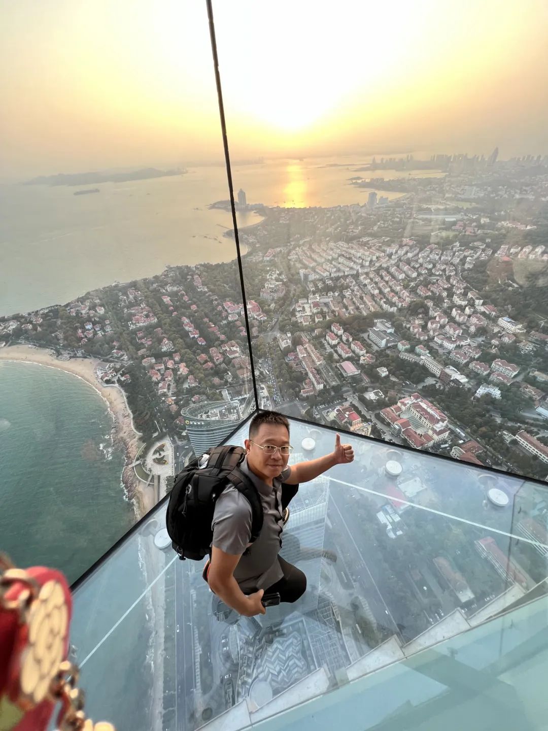 红瓦绿树碧海蓝天视频,红瓦绿树碧海蓝天图文