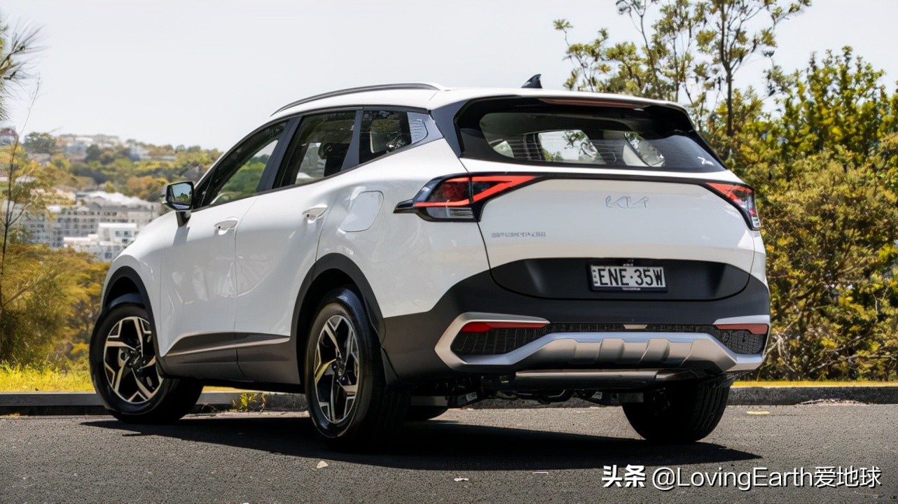 起亚发布全新狮跑sportage预告图,2022款起亚狮跑sporT