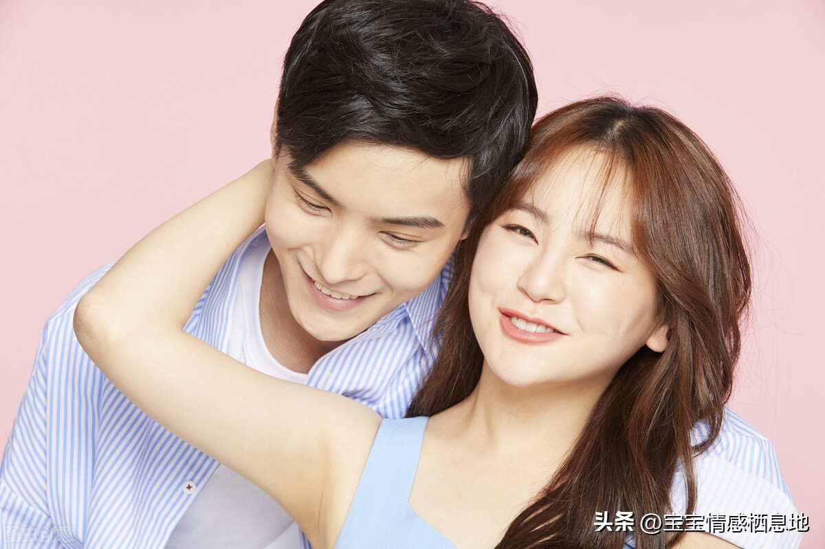 所谓爱情只不过是自欺欺人罢了,爱情的圣经