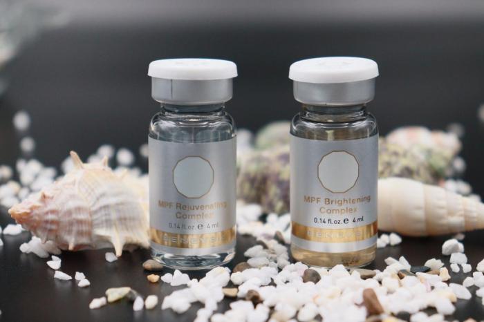 素颜女神焕肤秘籍，贝妮芙小*瓶金**开启皮肤匀净细腻好肌感