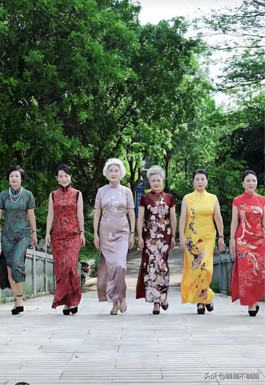 魅力女人就穿这一款旗袍裙,适合中年女性初秋大牌高贵旗袍裙