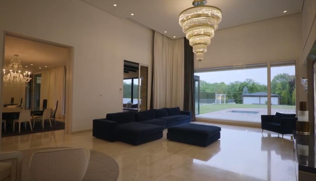 柜姐靠c罗逆袭国际名媛,乔治娜与c罗居家日常