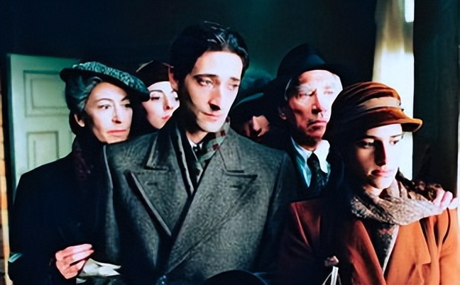 从二战时期活下来的钢琴家,战争中的钢琴家