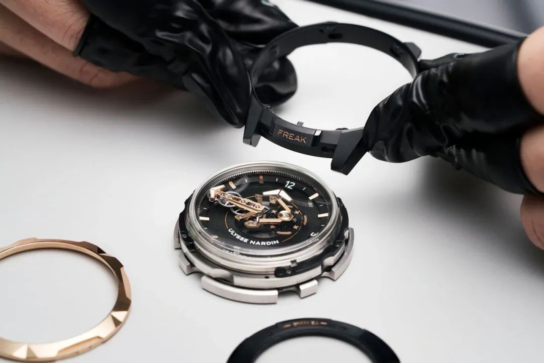 大腕儿点评团来了，盘一盘WW表展新品的“买点”