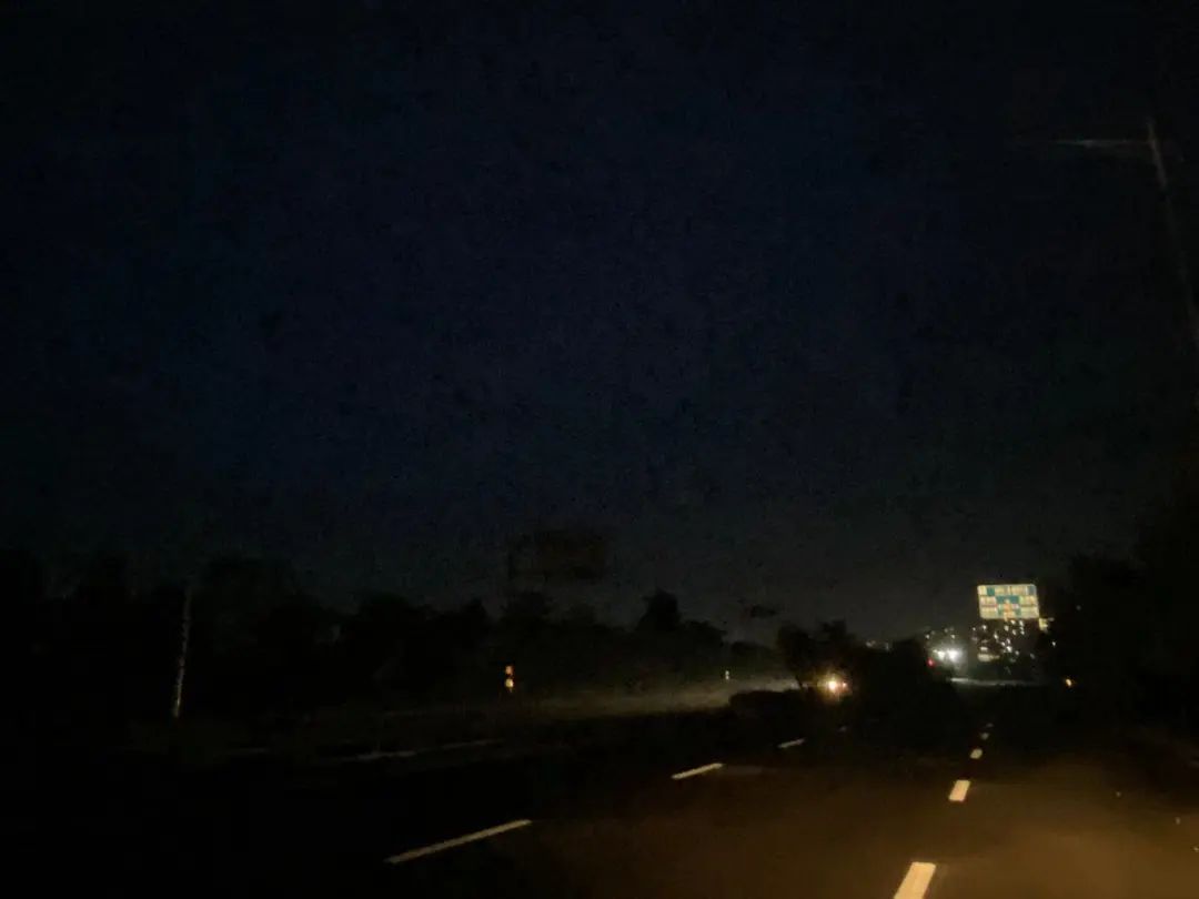 晚上探险吓了一跳,探房海口宝龙城