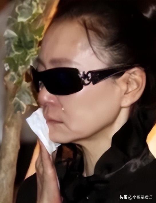 长相苦命相五位女星,天生富贵相的十位女星