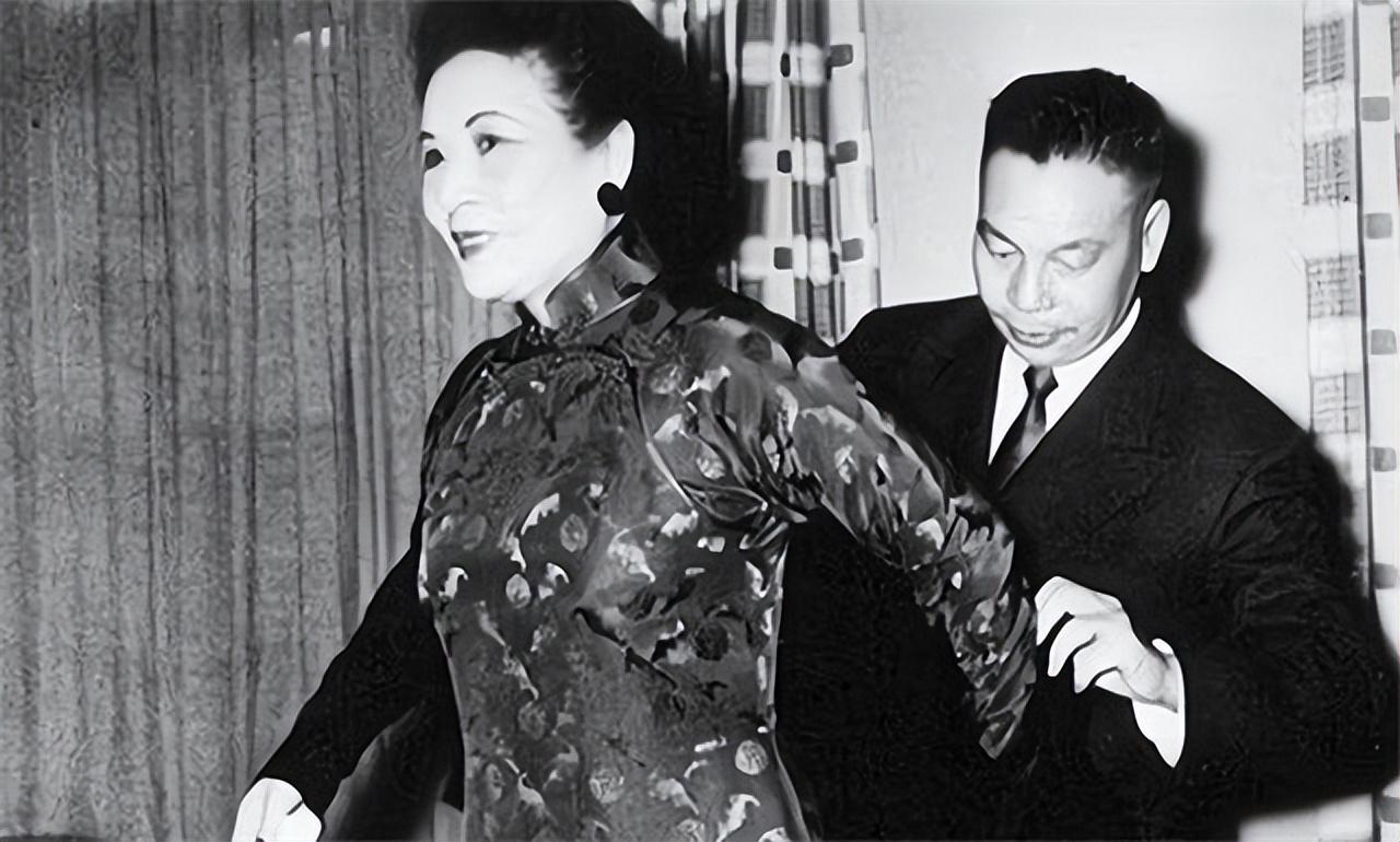 宋美龄去武当山,宋美龄去武当山游玩