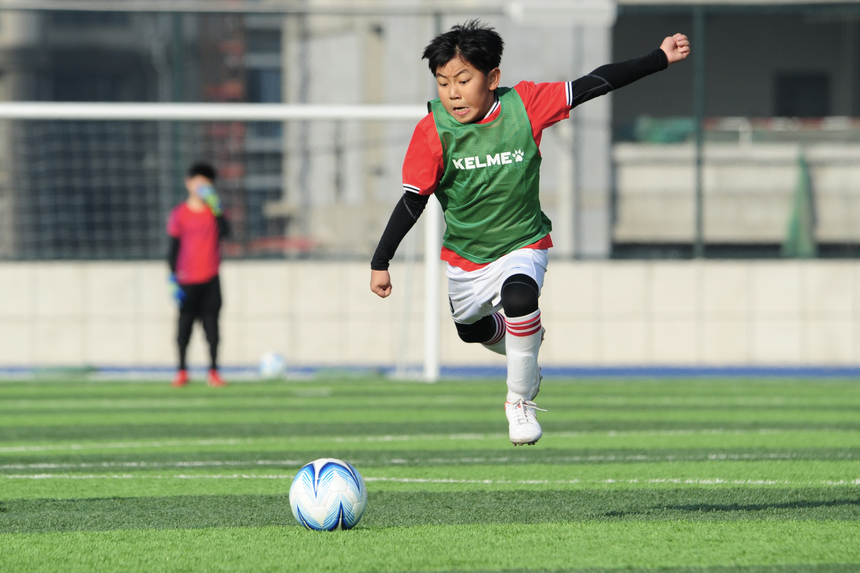 如何拍好球赛,如何拍好足球比赛的照片