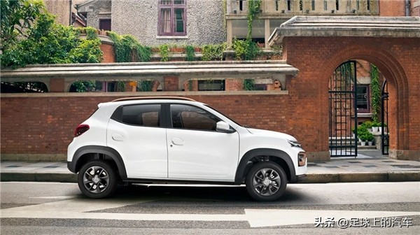 续航500km落地价10万,纳米box2023款落地