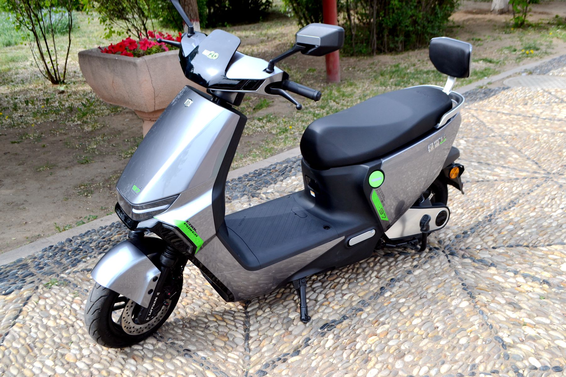 绿源s70液冷,绿源S70液冷电动车真实感受