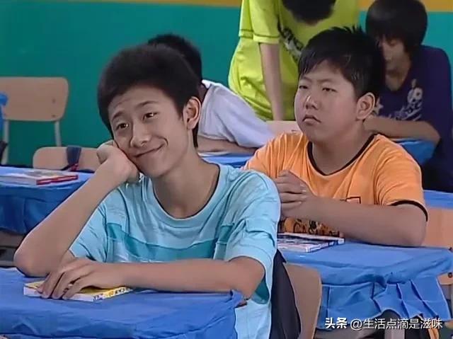 鹿晗关晓彤小时候照片,关晓彤鹿晗是在奔跑吧认识的吗