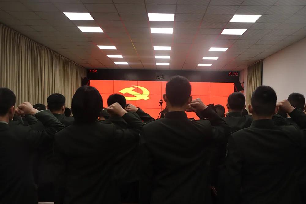 蓉城“红旗台站”，一所年轻的“精英学院”