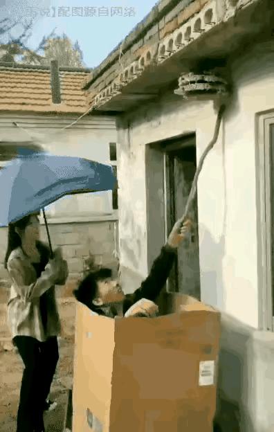 丝袜上可以纹身吗,女生纹身还能穿丝袜吗