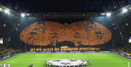 学校不能成为名利场,校园不允许踢足球