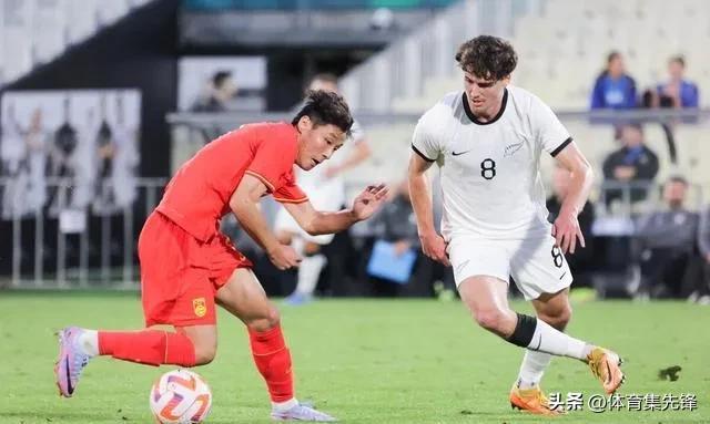 武磊对国足比赛,武磊国足热身赛2:0泰国