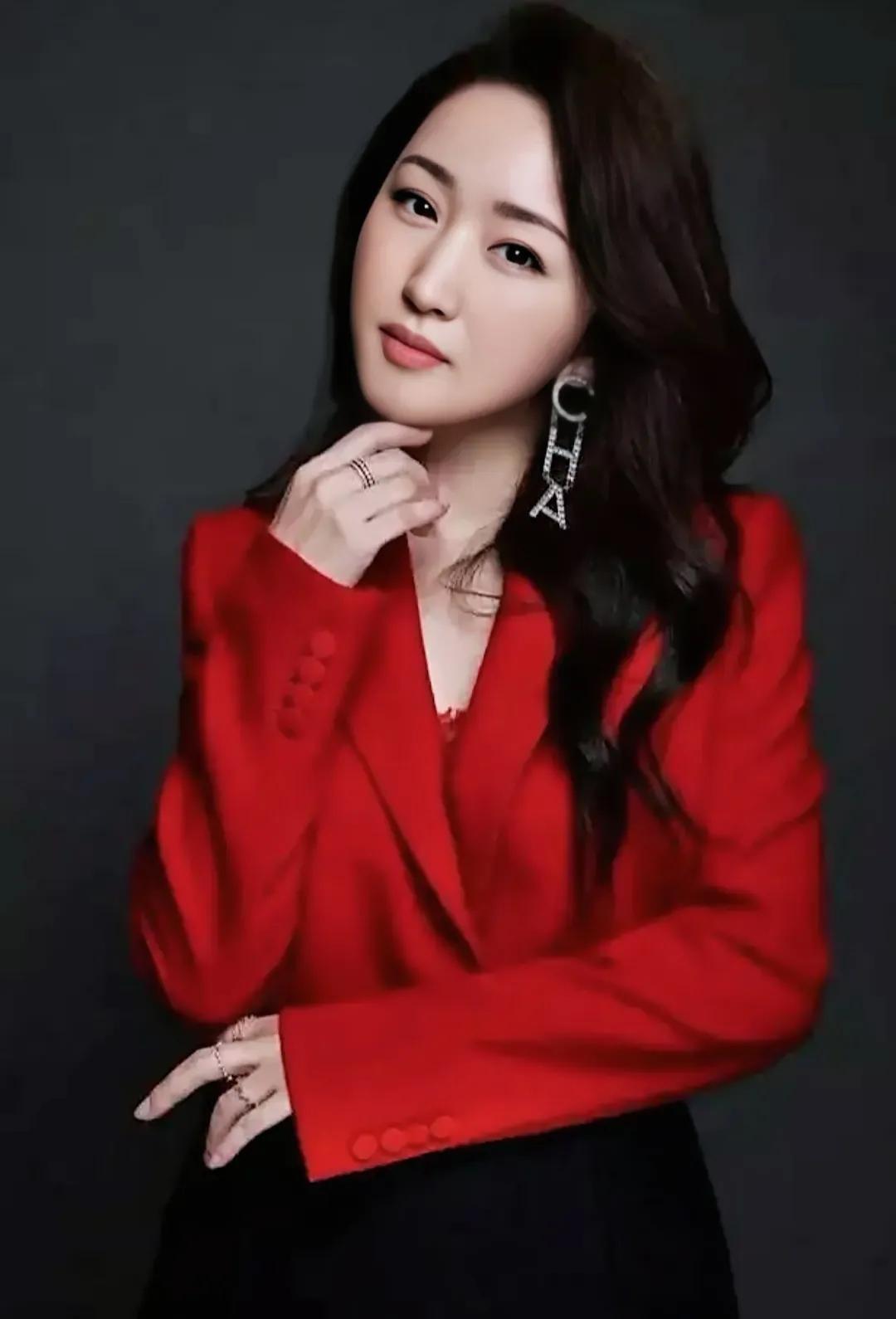 杨钰莹最迷人的采访,杨钰莹有多迷人