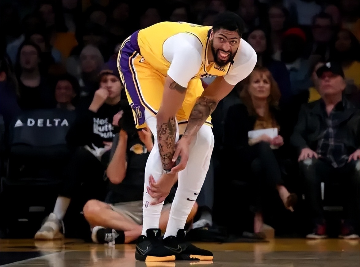 躺着把钱赚！美媒晒本赛季5大球星合计仅出战101场，年薪却达2亿