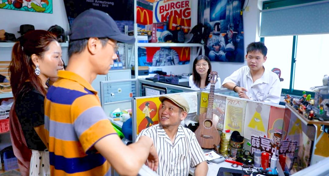 把一颗种子种在树上,把一颗种子种到地里面