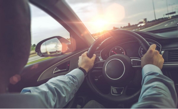 开手动挡车上坡老是熄火教程,开手动挡车上坡的正确方法