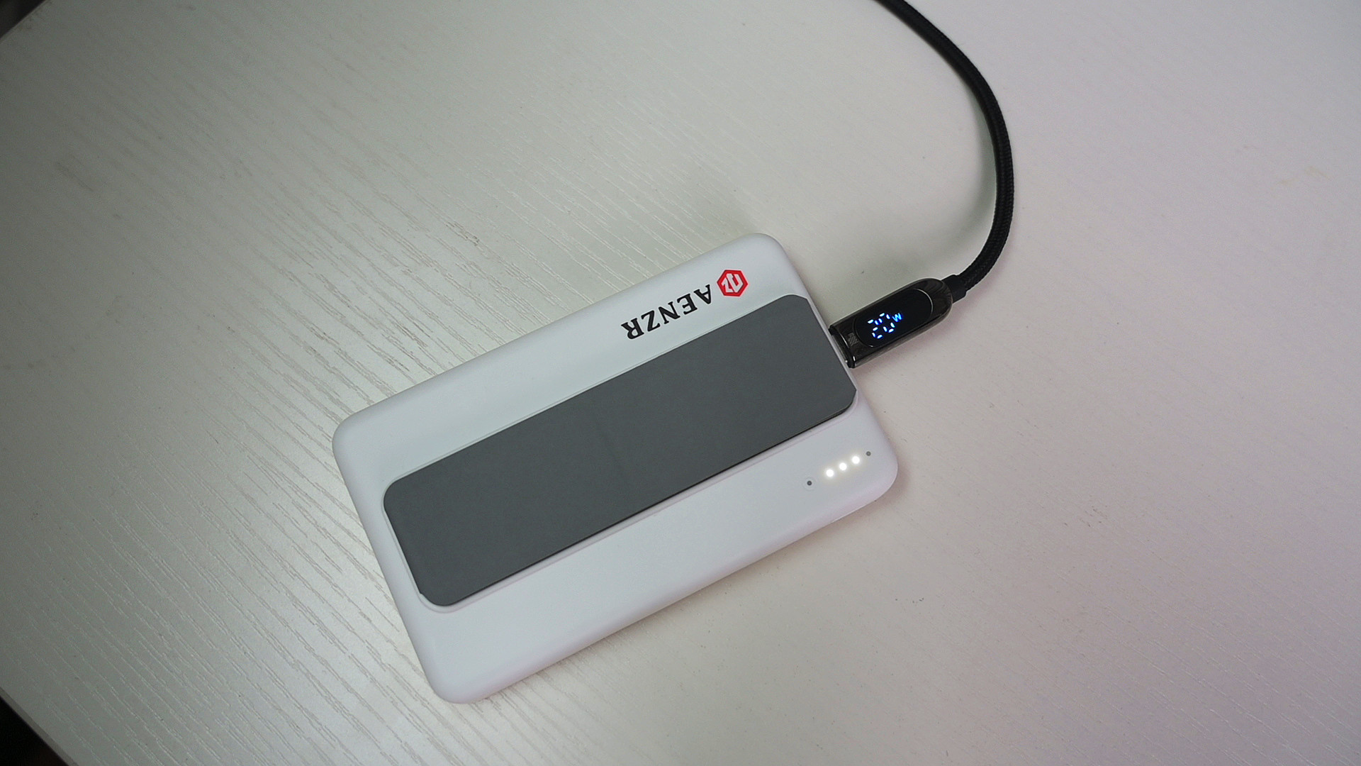 iphone13pro磁吸无线快充,iphone13pro25w快充