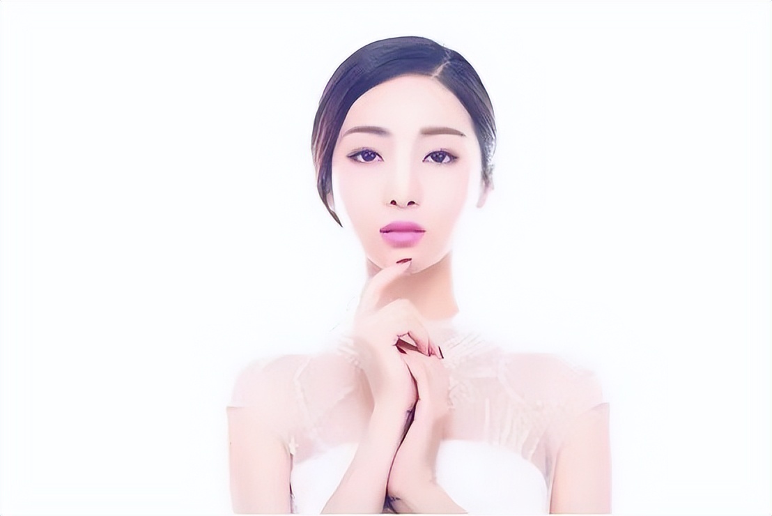 山东女孩李雪珂靠晒娃吸粉百万,李雪珂生混血宝宝花了多少钱