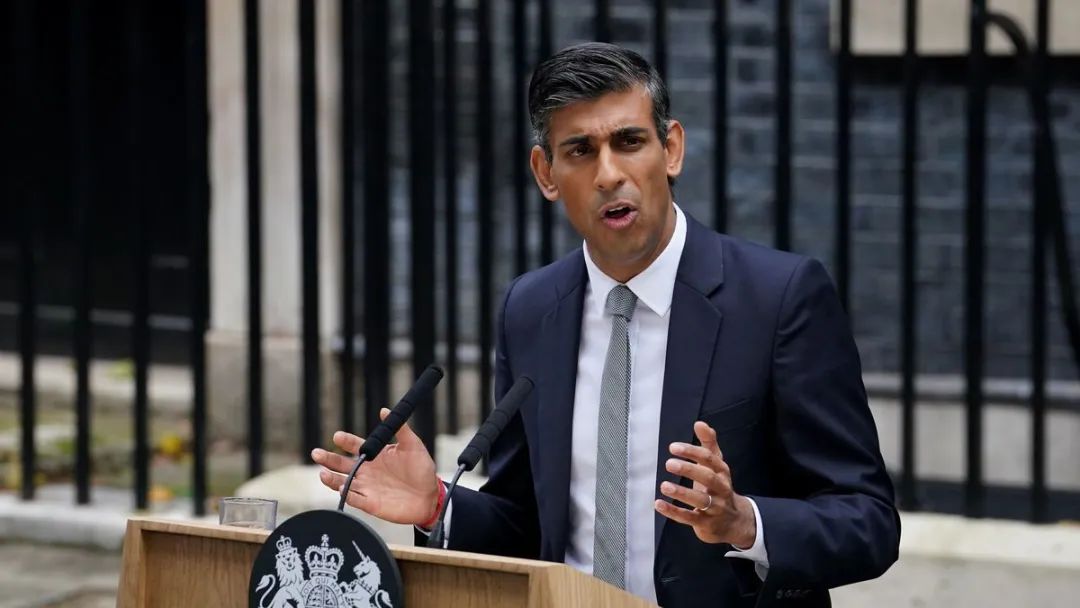 前英国首相苏纳克,英国现任首相苏纳克的成就