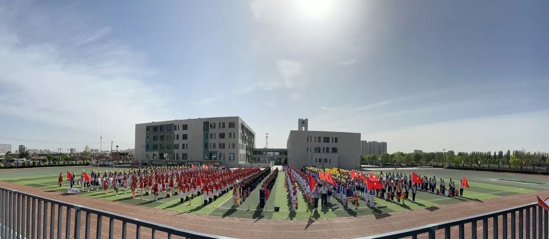 感党恩听党话跟党走朗诵稿,感党恩听党话跟党走班会