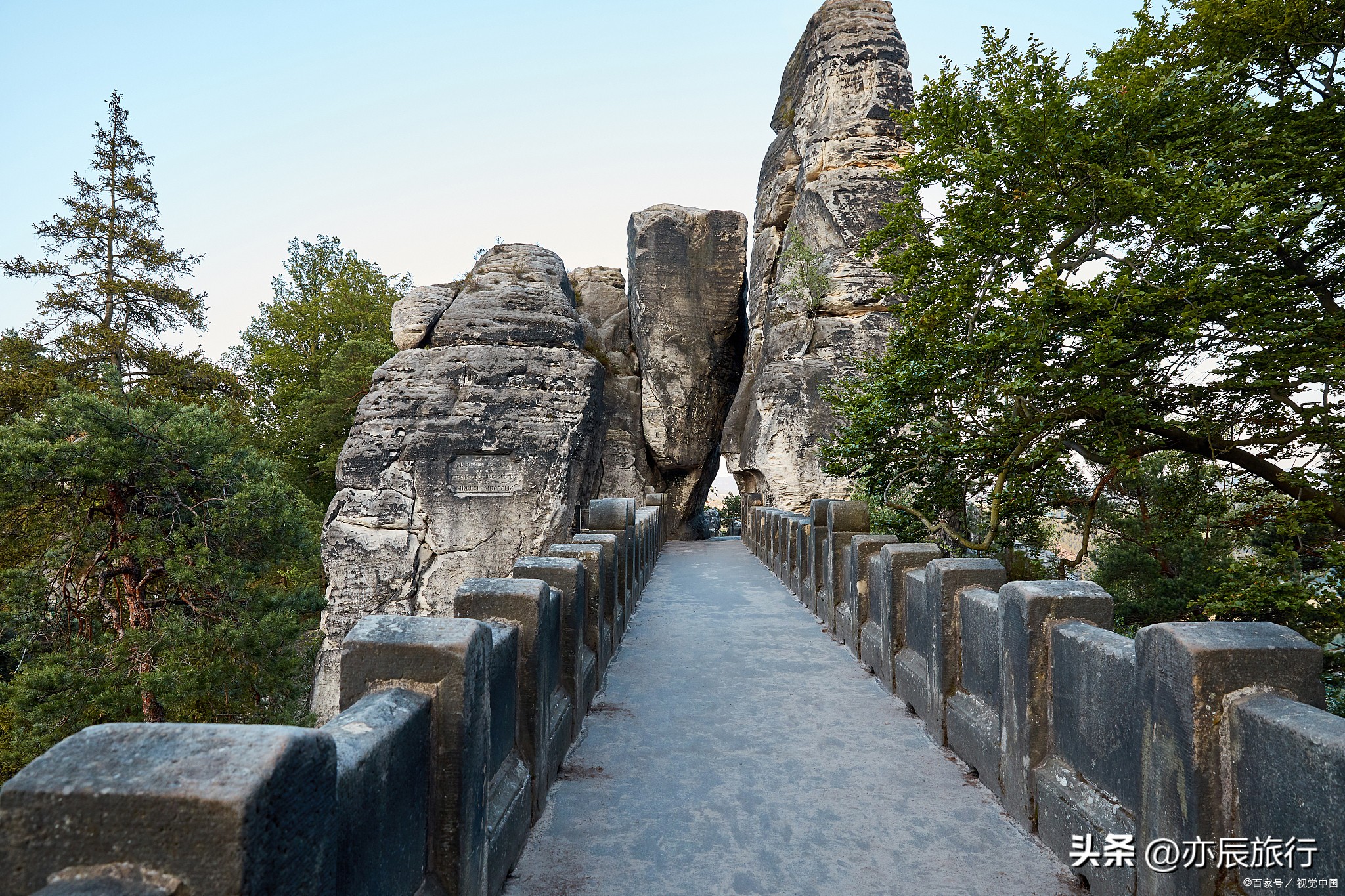 湖北恩施旅游必去十大景点，有哪些好玩的地方，周边自驾游好去处