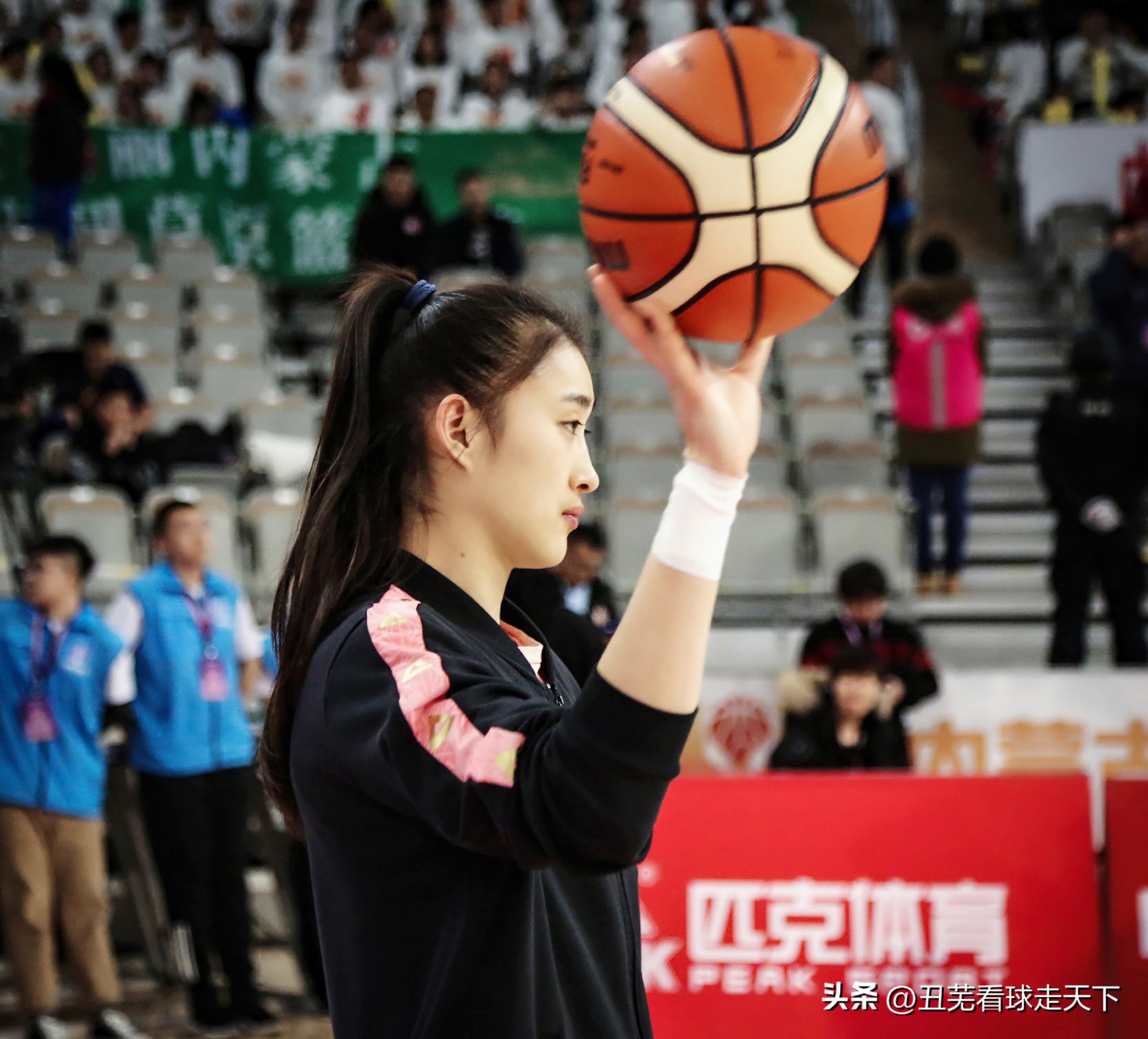 王思雨什么时候受的伤,王思雨受伤之战