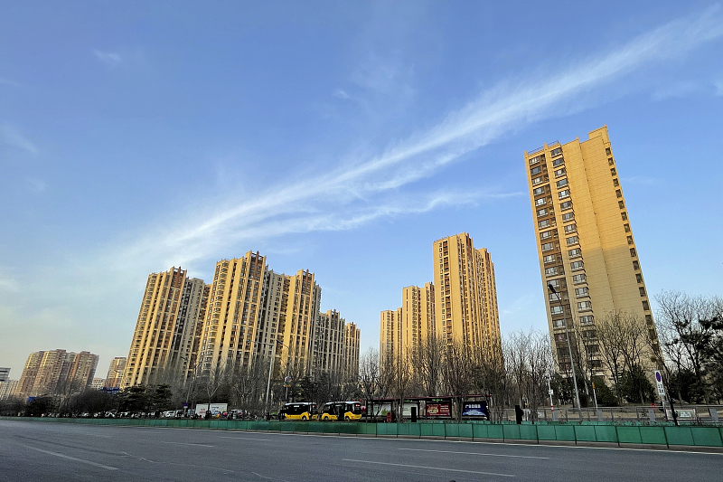 城市老旧多层小区卖不掉怎么办,大量房屋空置穷人却买不起