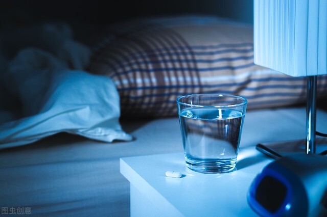 失眠用哪种抗抑郁药物,失眠吃抗抑郁的药物