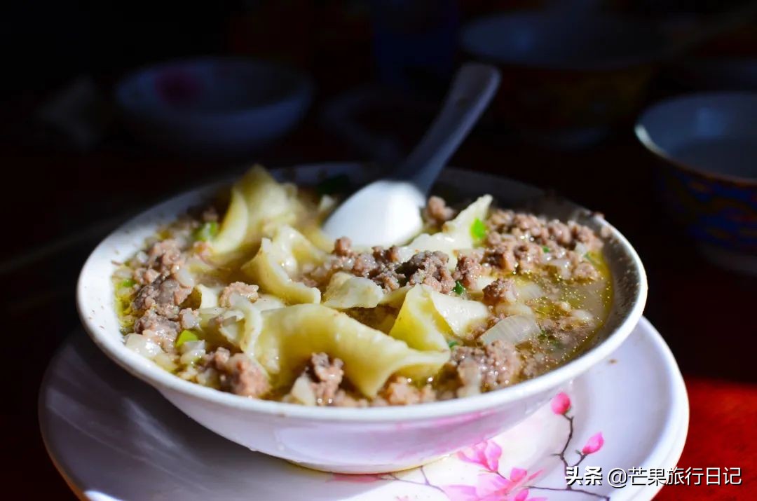 甘肃这座小县城,出租车只要2元,经济落后但人们幸福生活指数高