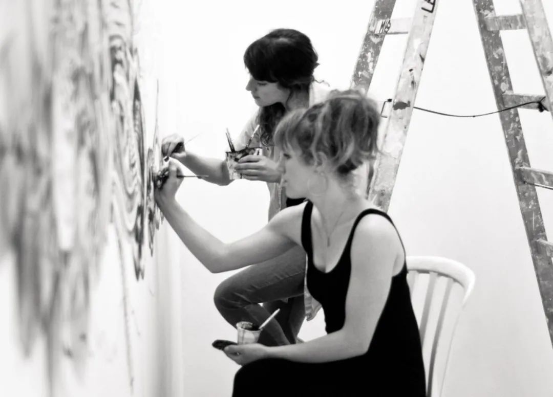 2022全球30位热门女装服装联名设计师和艺术家