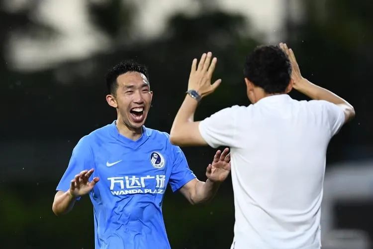 山东泰山队vs河南嵩山首发阵容,山东泰山队vs河南赛后发布会