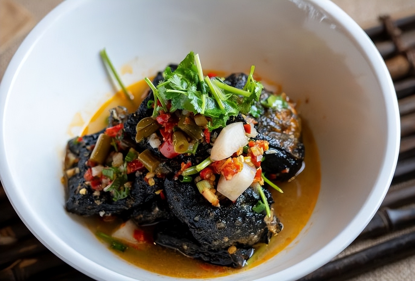 为什么现在年轻人偏向麻辣,为什么年轻人都喜欢川菜