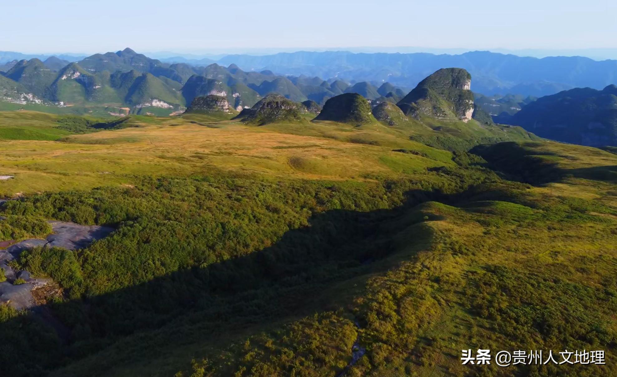 贵州深山恶魔之眼洞,探险中国贵州恶魔之眼